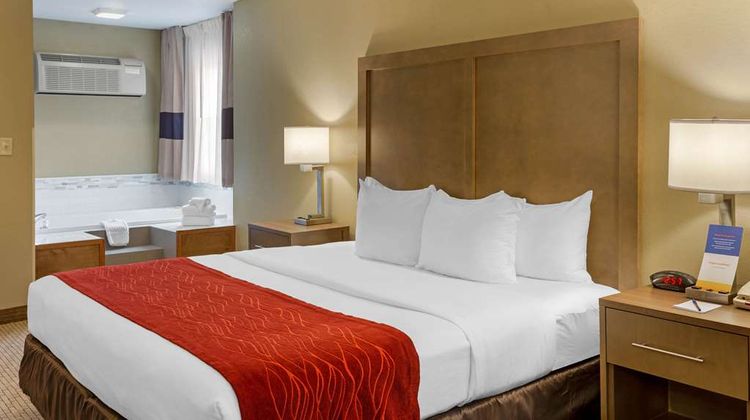 Comfort Inn Marshall Station Room