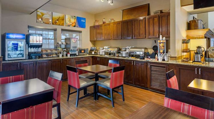 Comfort Inn Marshall Station Restaurant