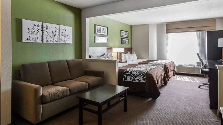 Sleep Inn & Suites St Charles Suite