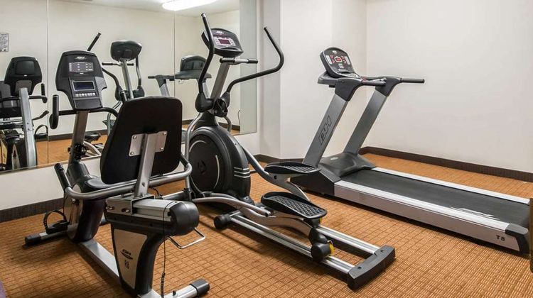 Sleep Inn & Suites St Charles Health