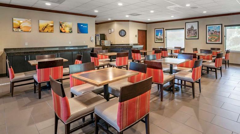 <b>Comfort Inn & Suites, O'Fallon Restaurant</b>. Images powered by <a href="https://iceportal.shijigroup.com/" title="IcePortal" target="_blank">IcePortal</a>.