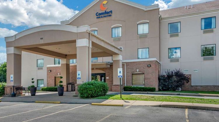 Comfort Inn & Suites, O'Fallon Exterior