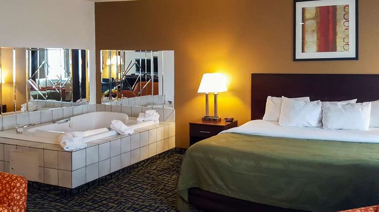 Quality Inn Ozark Suite