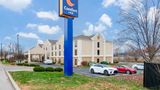 <b>Comfort Inn Near Six Flags St. Louis Exterior</b>. Images powered by <a href="https://iceportal.shijigroup.com/" title="IcePortal" target="_blank">IcePortal</a>.