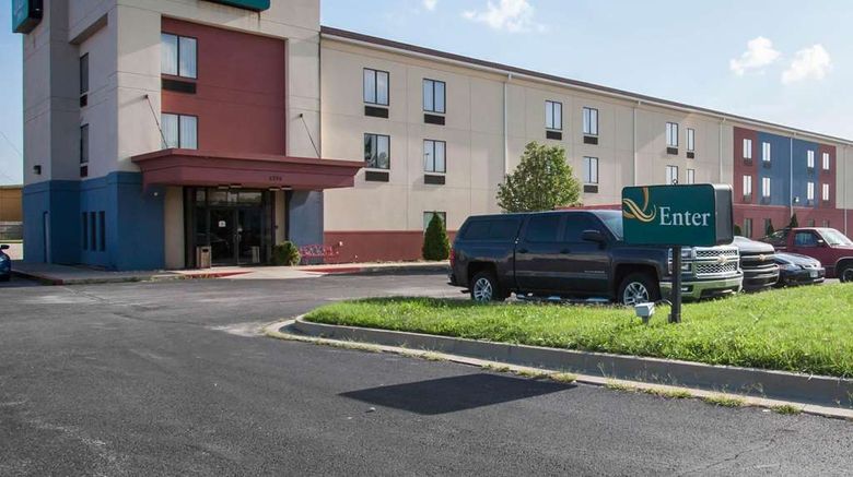 <b>Quality Inn Joplin Exterior</b>. Images powered by <a href="https://iceportal.shijigroup.com/" title="IcePortal" target="_blank">IcePortal</a>.