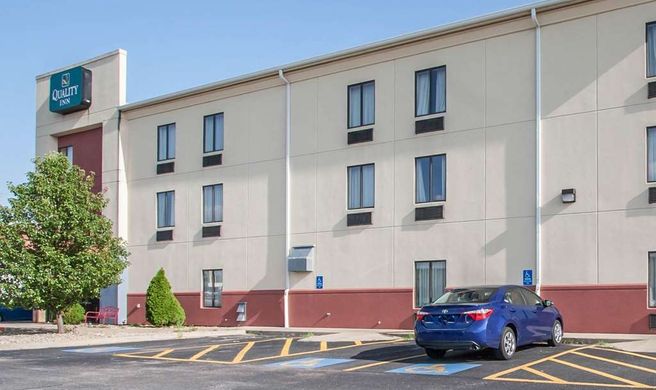 Quality Inn Joplin Exterior