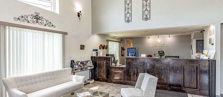 Quality Inn Branson Lobby