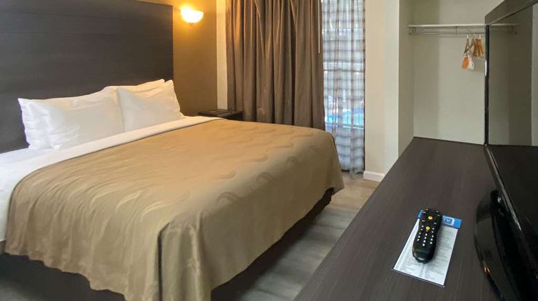 <b>Quality Inn Branson Room</b>. Images powered by <a href="https://iceportal.shijigroup.com/" title="IcePortal" target="_blank">IcePortal</a>.