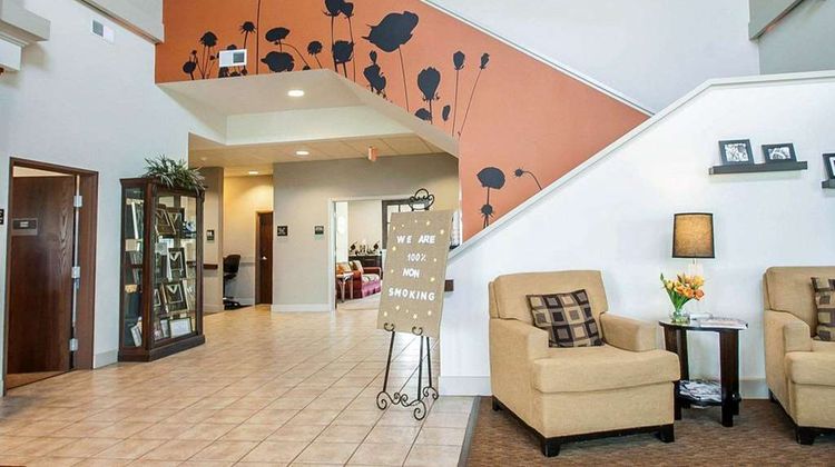 Sleep Inn & Suites Lake of the Ozarks Lobby