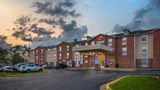 <b>Comfort Inn & Suites St. Louis - Chester Exterior</b>. Images powered by <a href="https://iceportal.shijigroup.com/" title="IcePortal" target="_blank">IcePortal</a>.