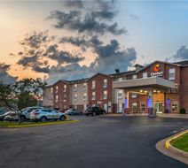 Comfort Inn & Suites St. Louis - Chester Exterior