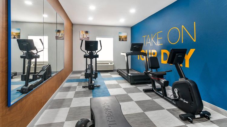 Comfort Inn & Suites St. Louis - Chester Health