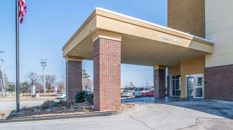 Comfort Suites Columbia-University Area Exterior
