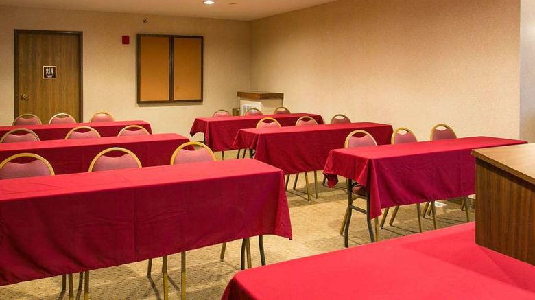 <b>Comfort Inn Warrensburg Station Meeting</b>. Images powered by <a href="https://iceportal.shijigroup.com/" title="IcePortal" target="_blank">IcePortal</a>.
