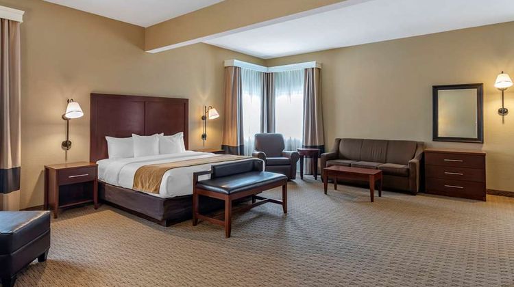 Comfort Inn Warrensburg Station Suite