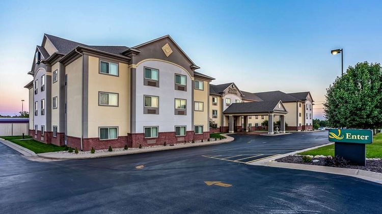 Quality Inn and Suites Hannibal West Exterior