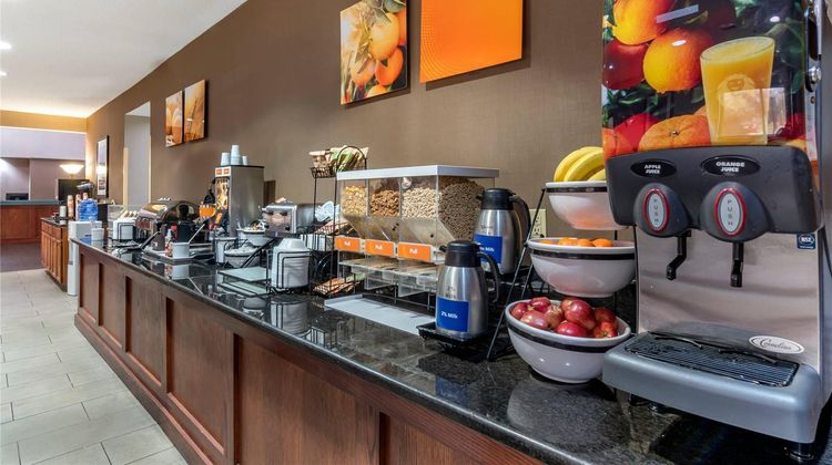 Comfort Inn & Suites Lees Summit Restaurant