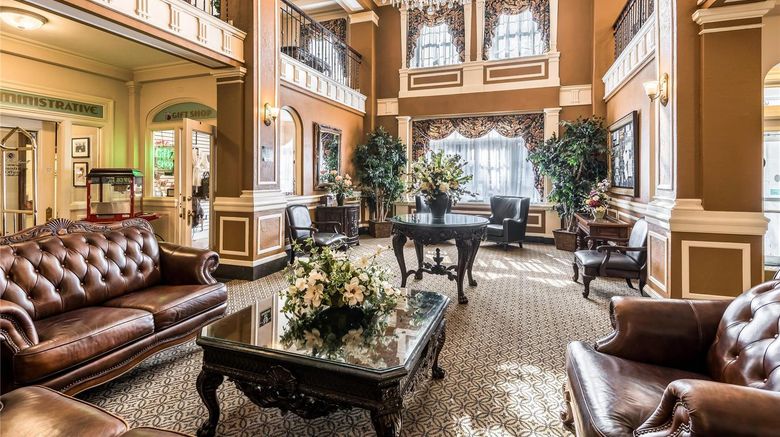 <b>Hotel Bothwell, an Ascend Collection Lobby</b>. Images powered by <a href="https://iceportal.shijigroup.com/" title="IcePortal" target="_blank">IcePortal</a>.