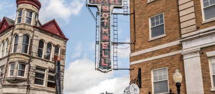 Hotel Bothwell, an Ascend Collection Exterior