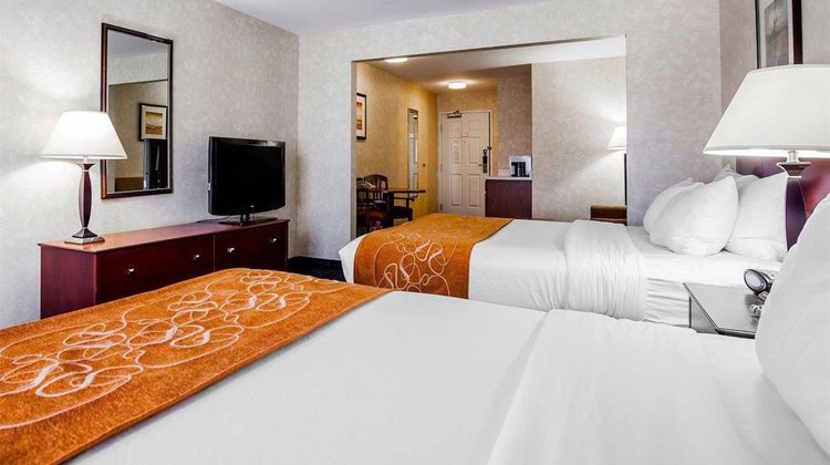 Comfort Suites, Independence Room