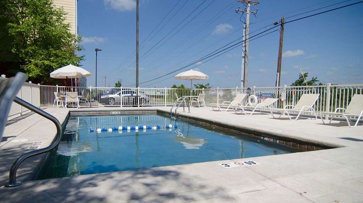 MainStay Suites St. Robert/Ft Leonard Wd Pool