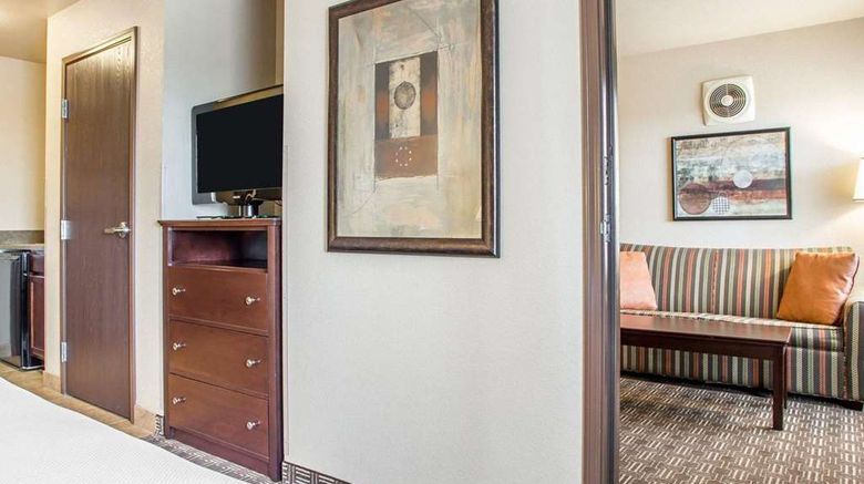 <b>MainStay Suites St. Robert/Ft Leonard Wd Suite</b>. Images powered by <a href="https://iceportal.shijigroup.com/" title="IcePortal" target="_blank">IcePortal</a>.