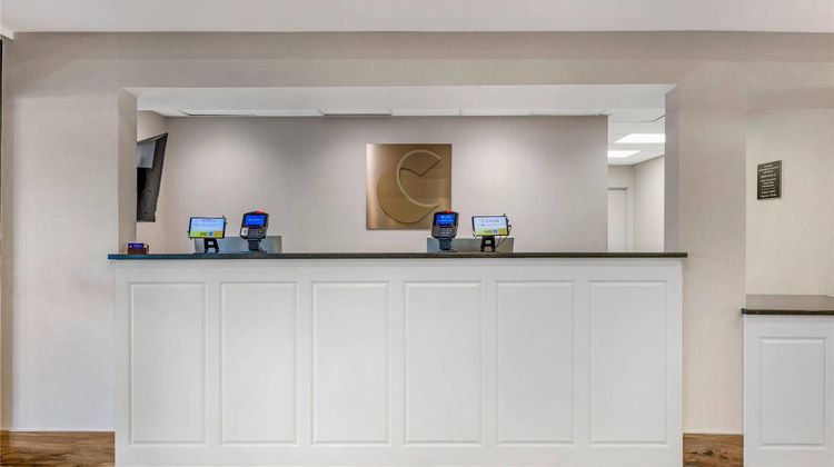 Comfort Inn Sullivan Lobby