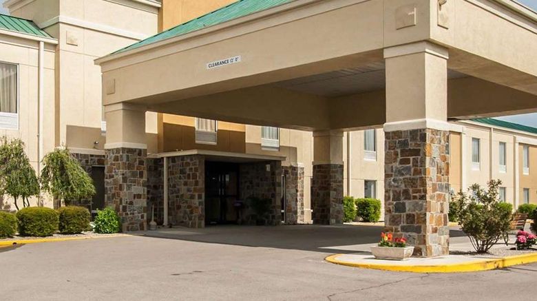 <b>Quality Inn Hayti Exterior</b>. Images powered by <a href="https://iceportal.shijigroup.com/" title="IcePortal" target="_blank">IcePortal</a>.