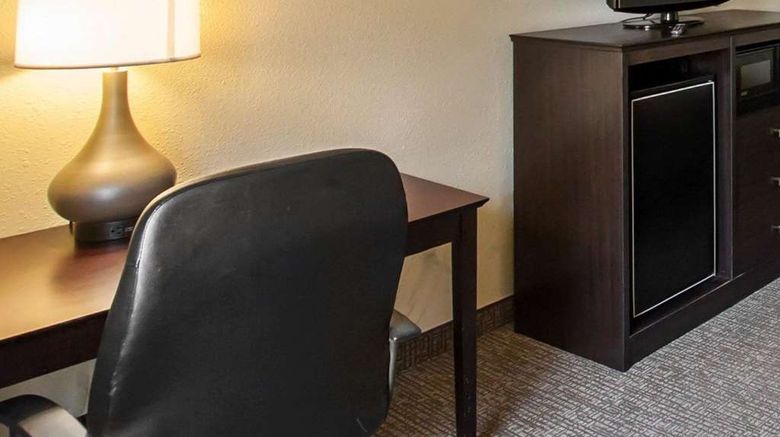 <b>Quality Inn Hayti Room</b>. Images powered by <a href="https://iceportal.shijigroup.com/" title="IcePortal" target="_blank">IcePortal</a>.