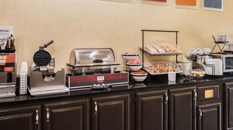 <b>Quality Inn Hayti Restaurant</b>. Images powered by <a href="https://iceportal.shijigroup.com/" title="IcePortal" target="_blank">IcePortal</a>.