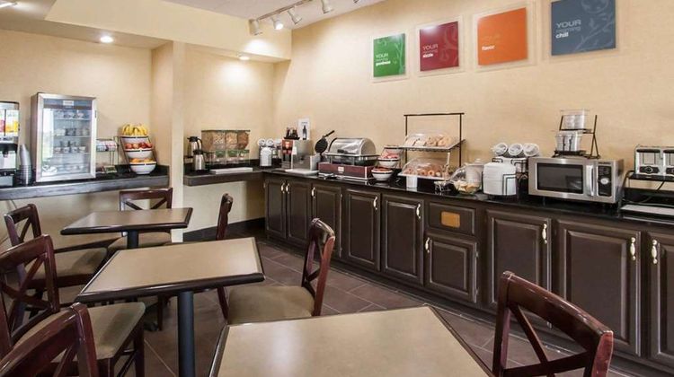 Quality Inn Hayti Restaurant