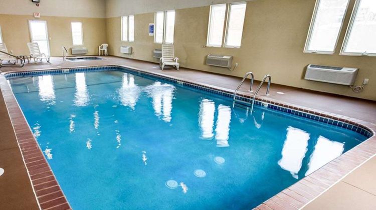 Comfort Inn Pool