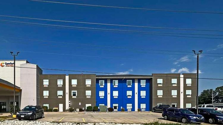 Comfort Suites Exterior