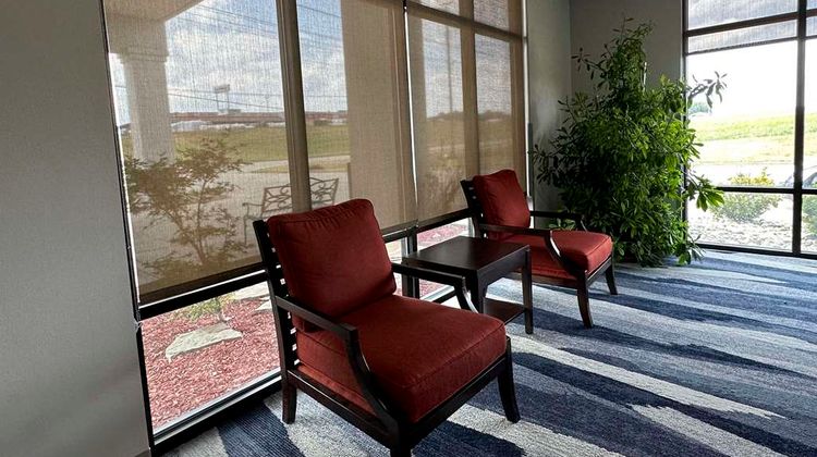 Comfort Suites Jackson Cape Girardeau Lobby