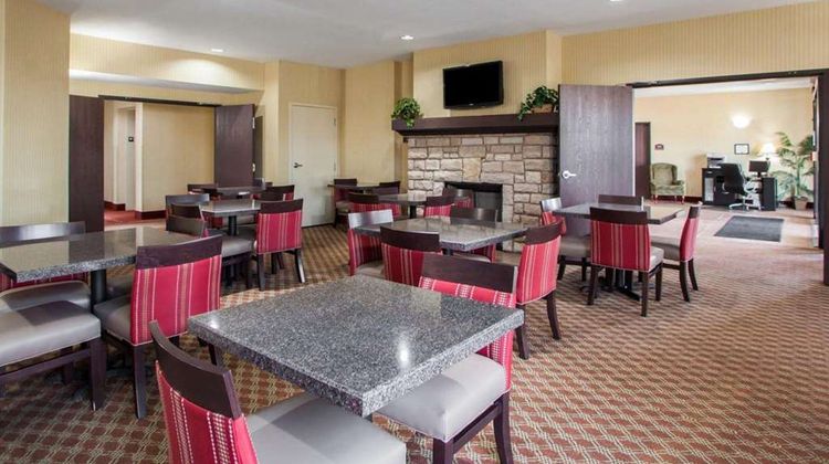 Comfort Inn And Suites Harrisonville Restaurant