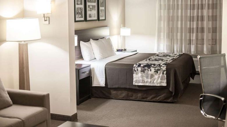 <b>Sleep Inn & Suites Liberty Suite</b>. Images powered by <a href="https://iceportal.shijigroup.com/" title="IcePortal" target="_blank">IcePortal</a>.