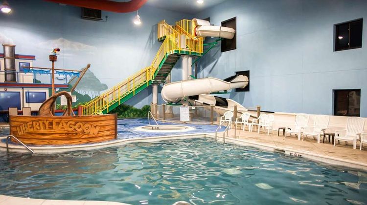 Sleep Inn & Suites Liberty Pool