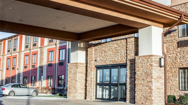 Sleep Inn & Suites Liberty Exterior
