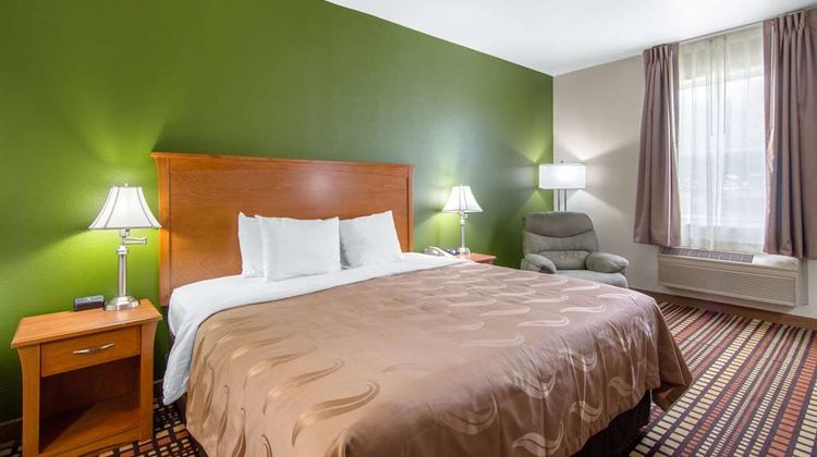 Quality Inn Kearney Room