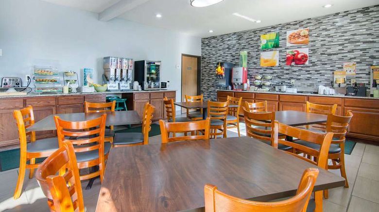 <b>Quality Inn Kearney Restaurant</b>. Images powered by <a href="https://iceportal.shijigroup.com/" title="IcePortal" target="_blank">IcePortal</a>.