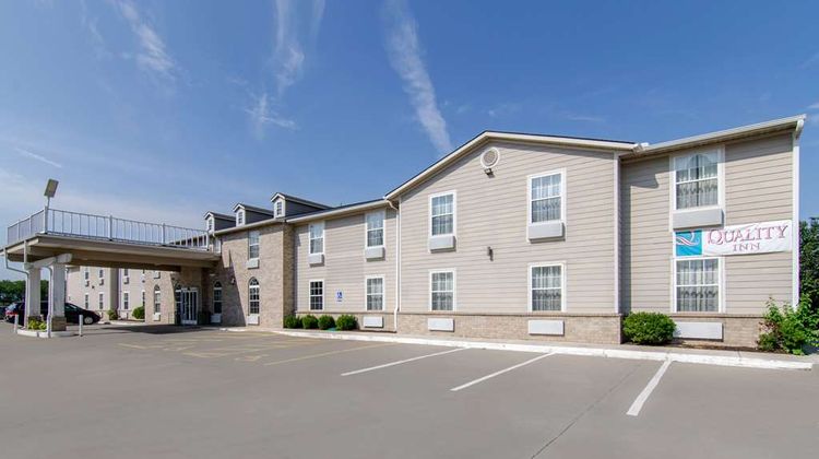Quality Inn Kearney Exterior