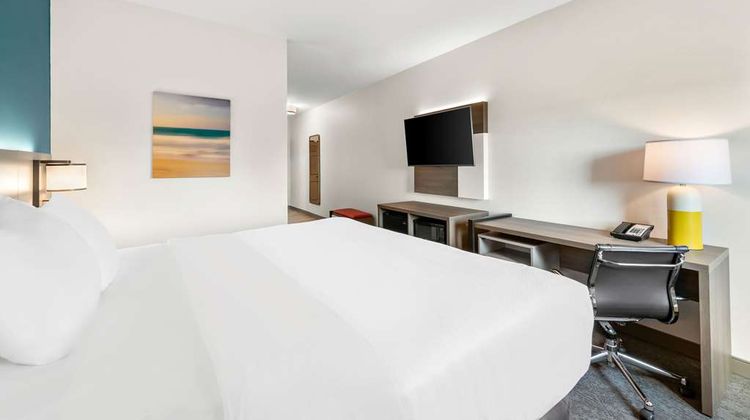 Comfort Inn & Suites Suite