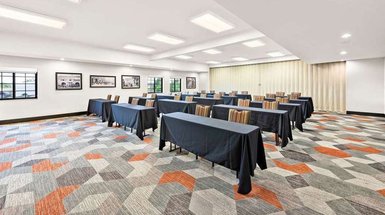 Comfort Inn & Suites Meeting