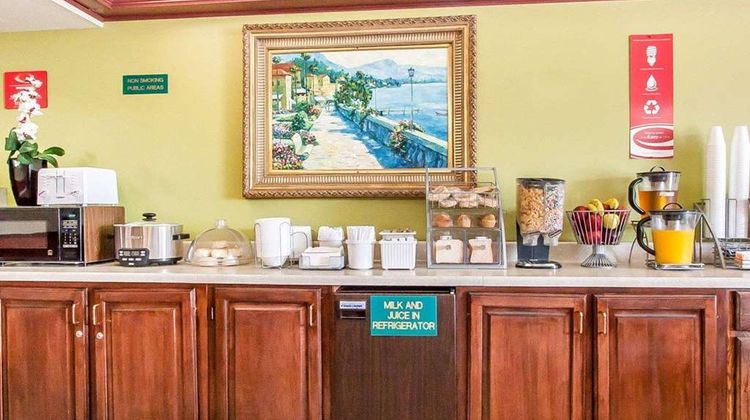 Econo Lodge Dexter Restaurant