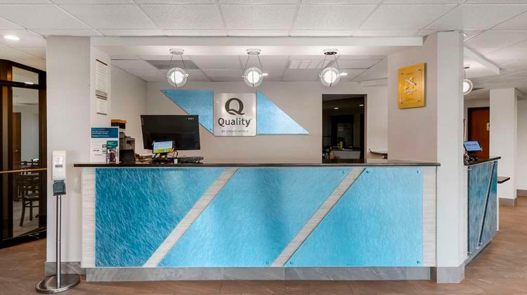 Quality Inn Foristell Lobby