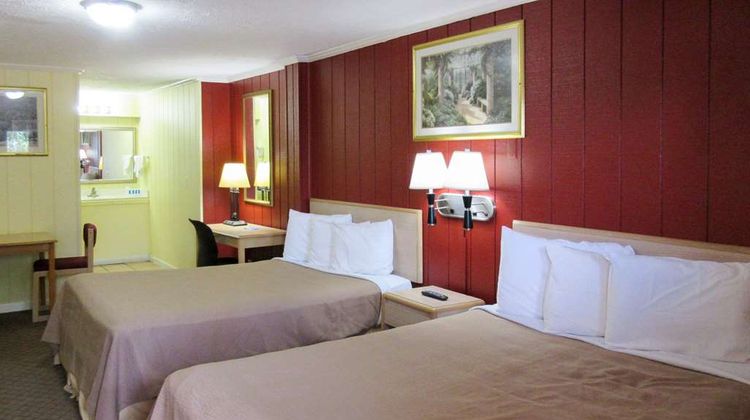 Rodeway Inn Kansas City Room