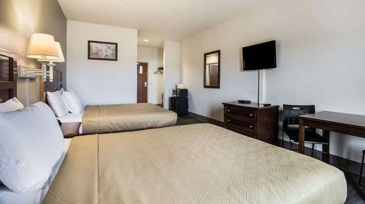 Econo Lodge Anderson Room