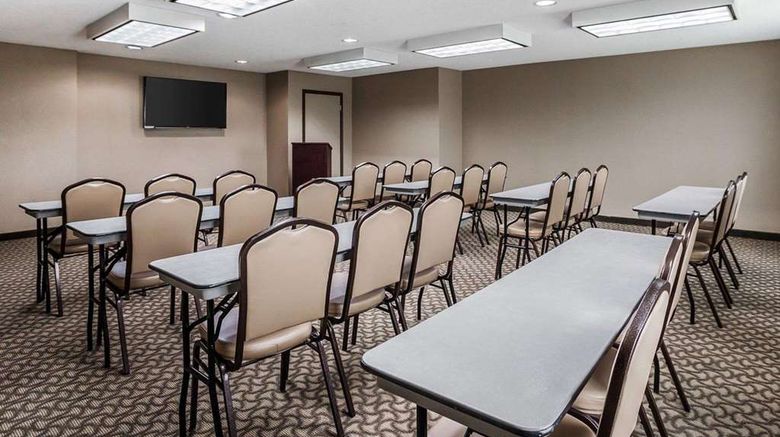 <b>Comfort Inn Moberly Meeting</b>. Images powered by <a href="https://iceportal.shijigroup.com/" title="IcePortal" target="_blank">IcePortal</a>.