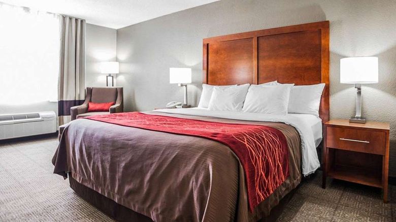 <b>Comfort Inn Moberly Room</b>. Images powered by <a href="https://iceportal.shijigroup.com/" title="IcePortal" target="_blank">IcePortal</a>.