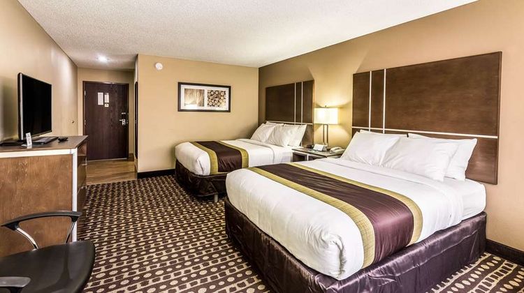Quality Inn West Plains Room